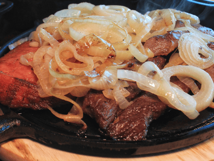 Carne do Sol - prato típico baiano servido no Restaurante A Venda em Salvador-BA