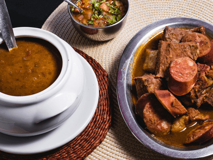 Feijoada - prato típico baiano servido no Restaurante A Venda em Salvador-BA